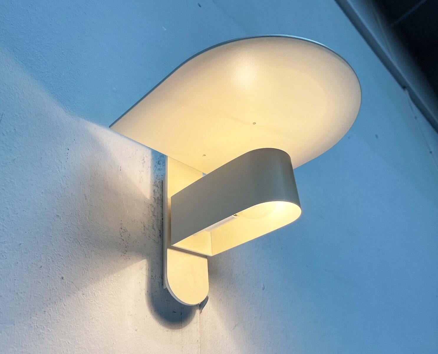 Mid-Century Modern Danish Minimalist Model 3020 Kasket Wall Lamp by Jørgen Klinkby for Lyskaer, 1960s