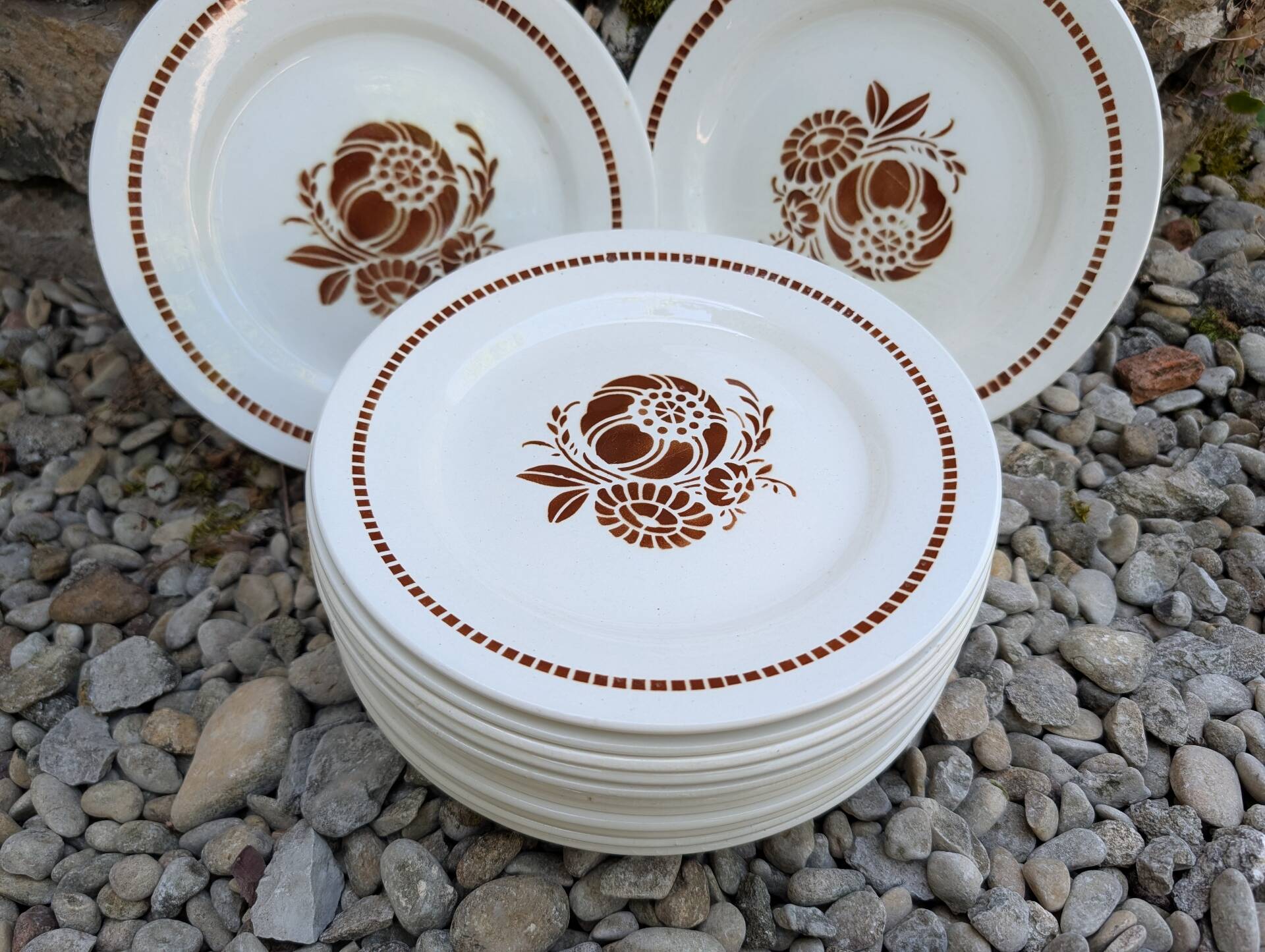 Saint-Amand flat plates Moulin des Loups 1950s