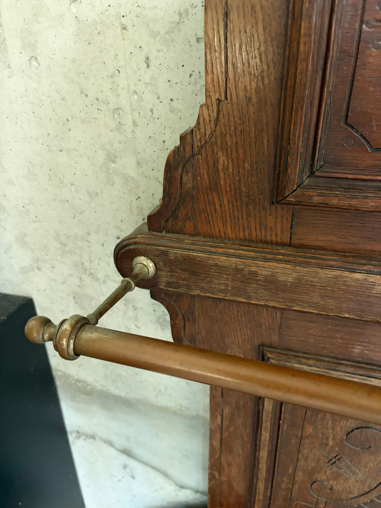 Antique oak carved coat stand, mirror and umbrella stand — late 19th century