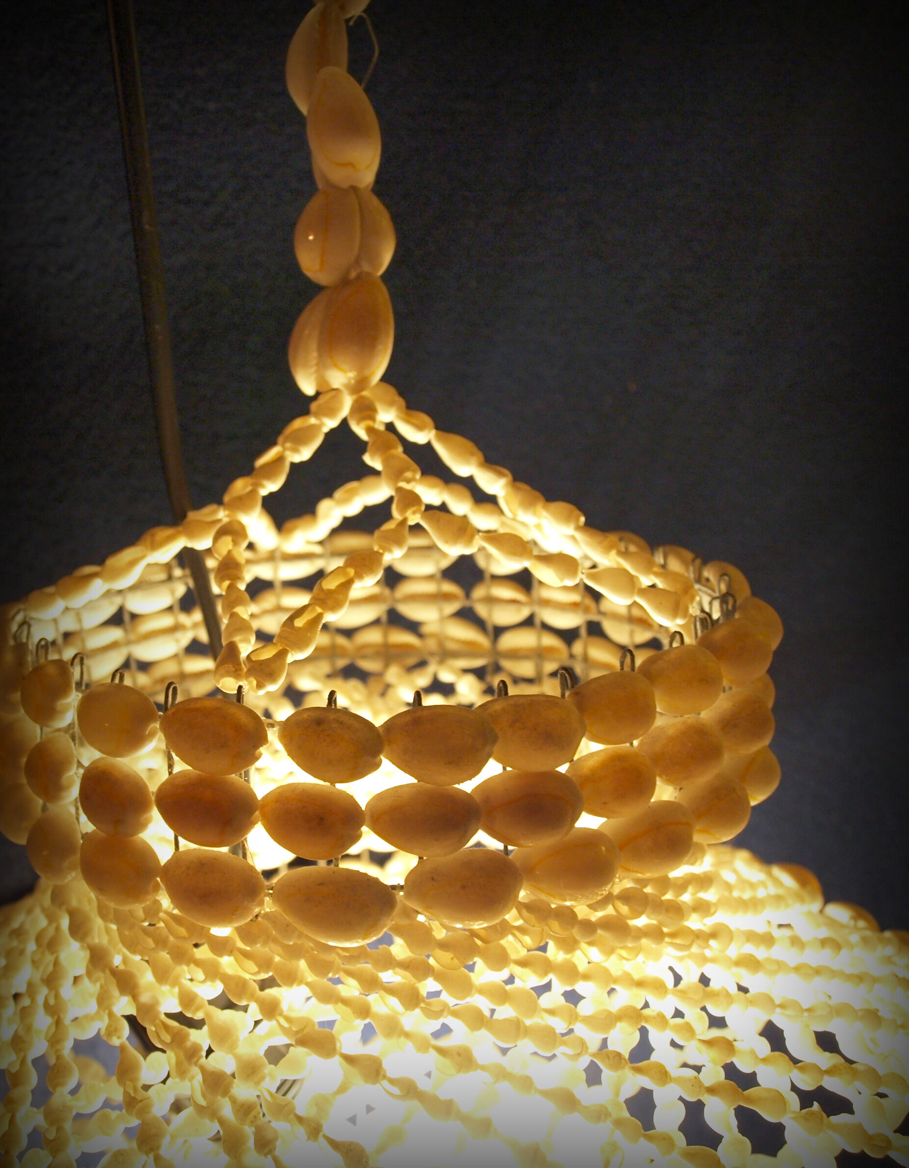 Shell chandelier Cabrias 60s