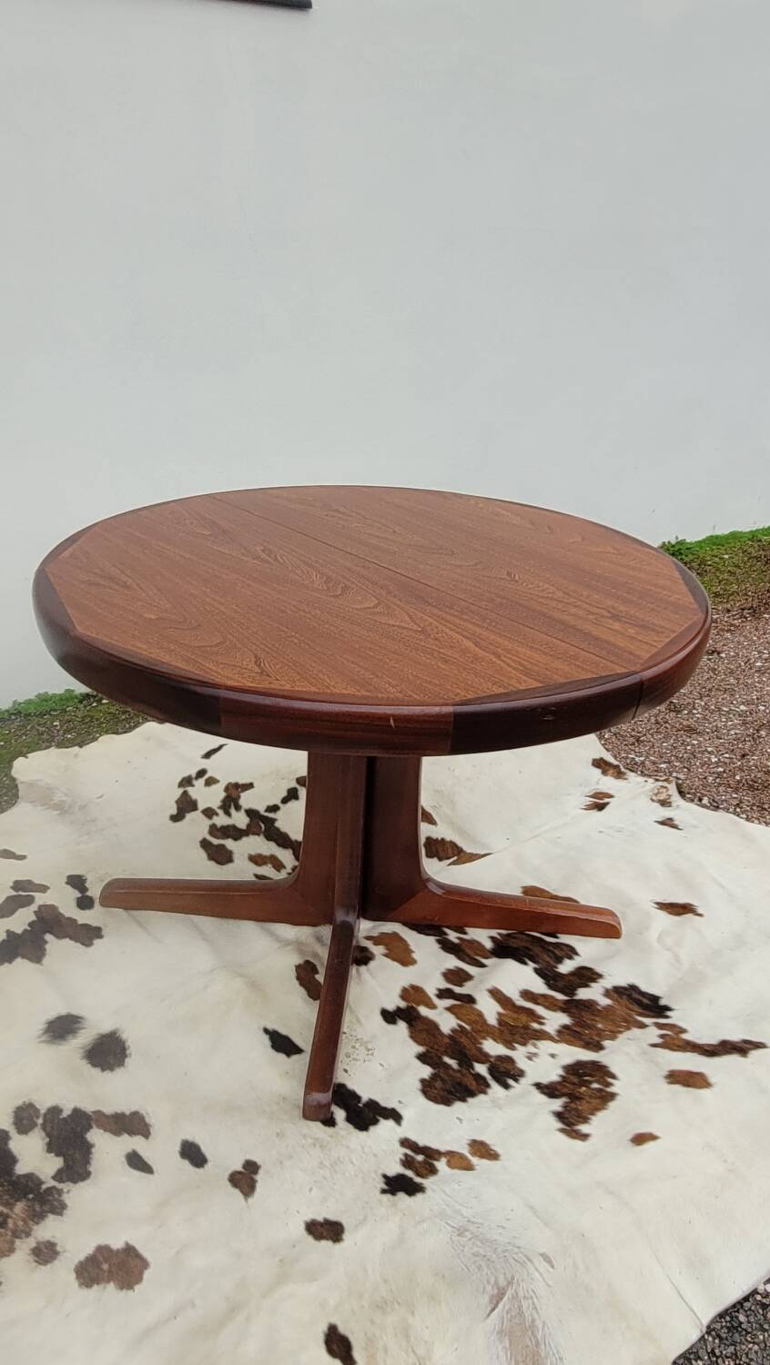 Vintage Scandinavian style table with 2 teak extensions, 1960s