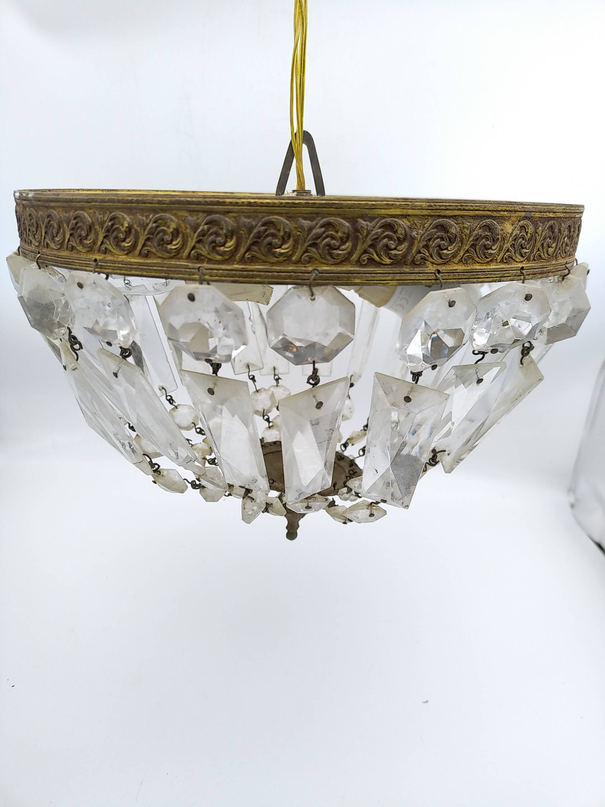 Art deco ceiling light or pendant lamp with tassels and brass. 22 rows.
