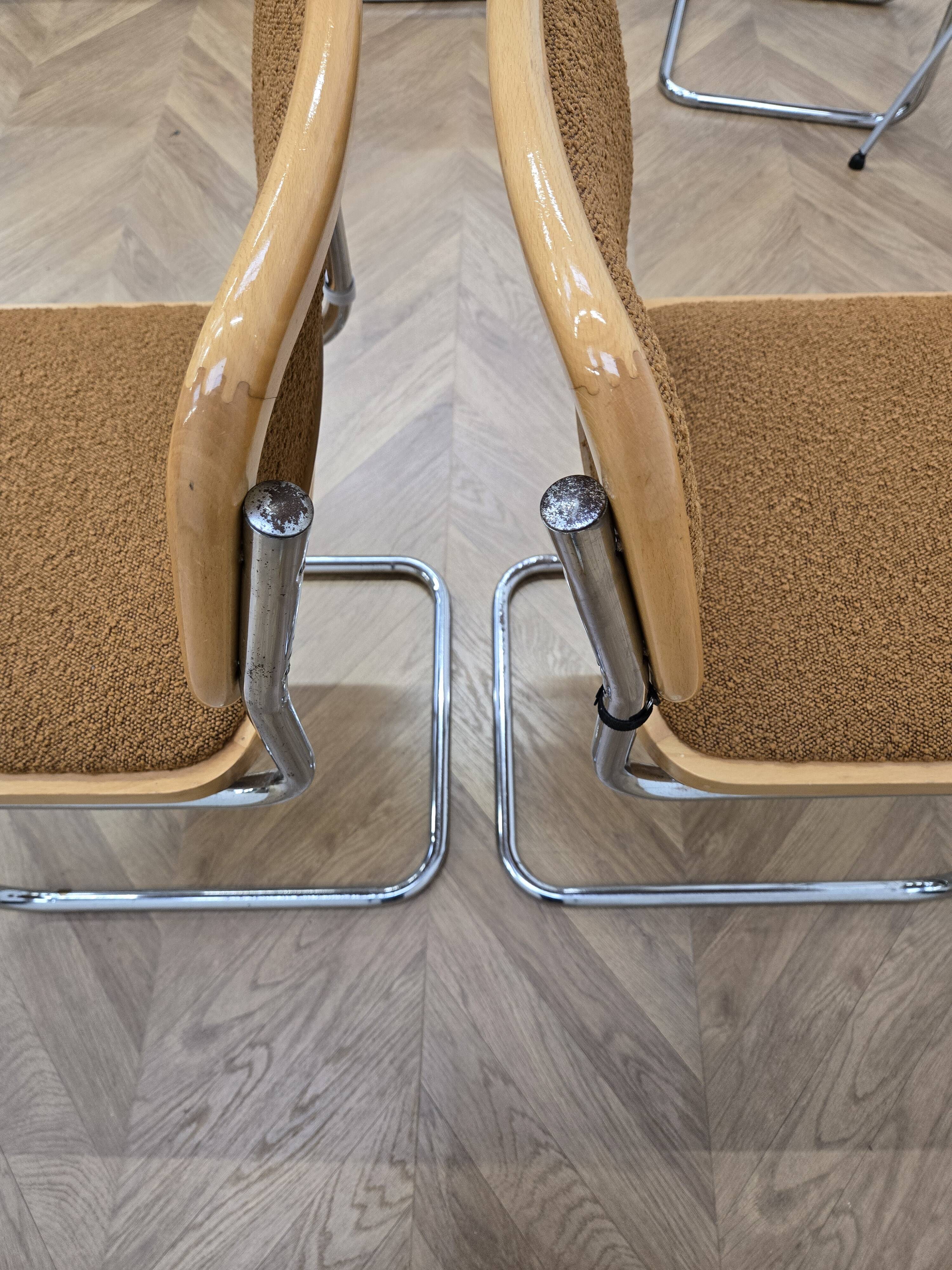 6 vintage B32 chairs