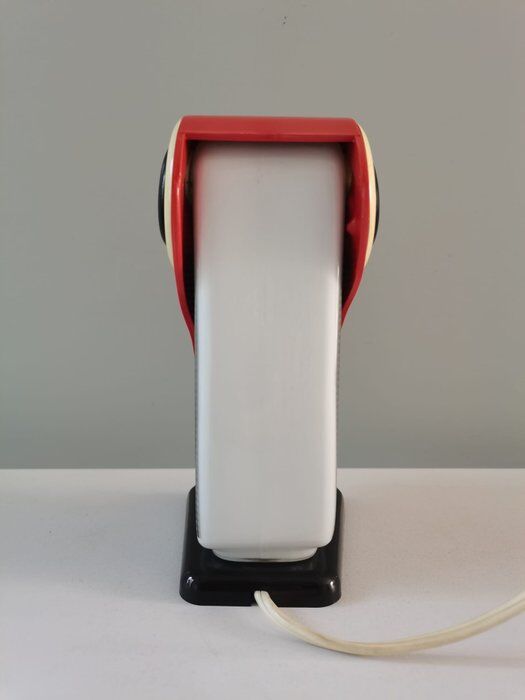 Fernando Cassetta Penguin lamp "Simcha"