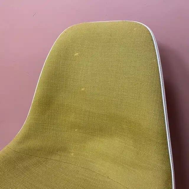 Series of 4 “La Fonda” chairs by Charles and Ray Eames for Vitra