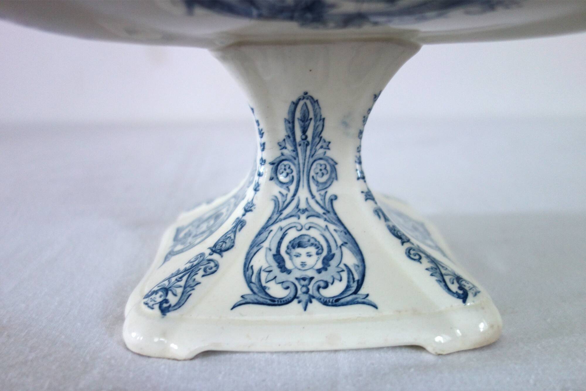 Small Renaissance earthenware compote dish, Clairefontaine JS & Cie, 19th century.