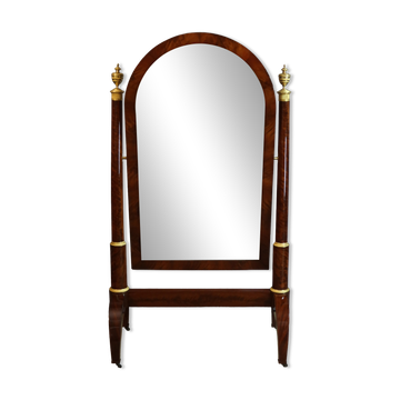 dressing mirror