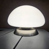 Lampe de table en verre blanc des années 70 avec interrupteur tactile