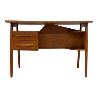 Petite Teak Desk by Gunnar Nielsen for Tibergaarden