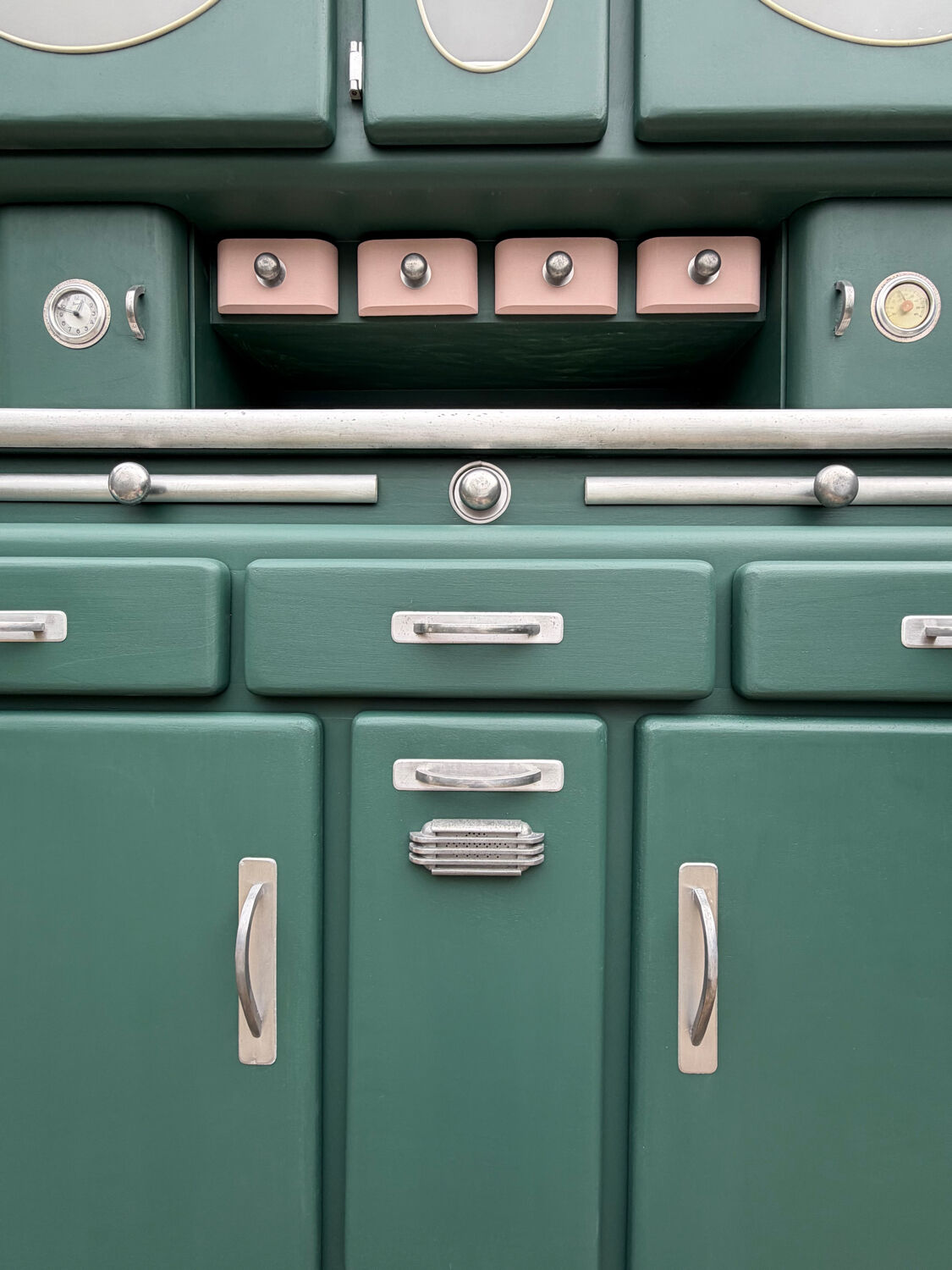 Buffet Mado cuisine 1950