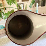 Broc vintage enamel pink and white