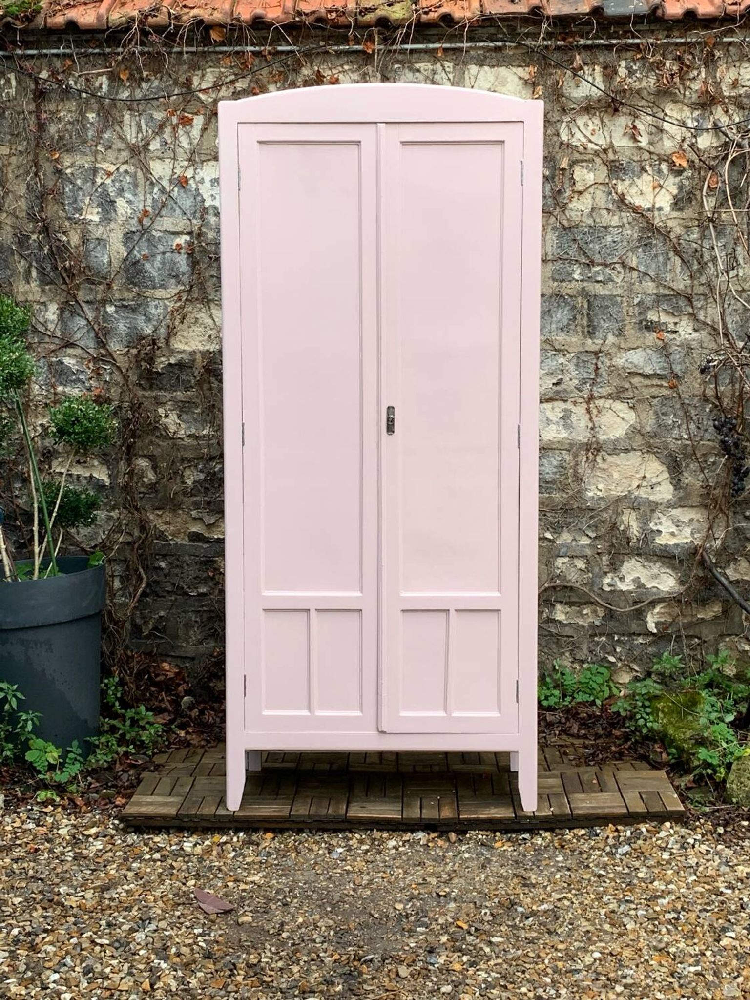 Parisian Art Deco wardrobe rose 1930