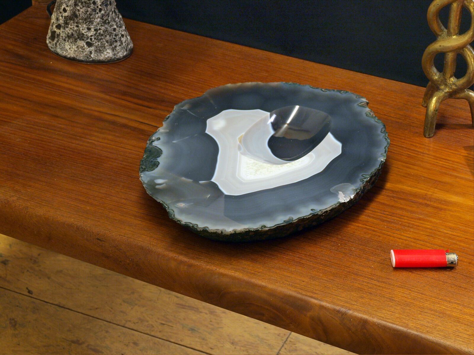 XXL crystallized agate ashtray