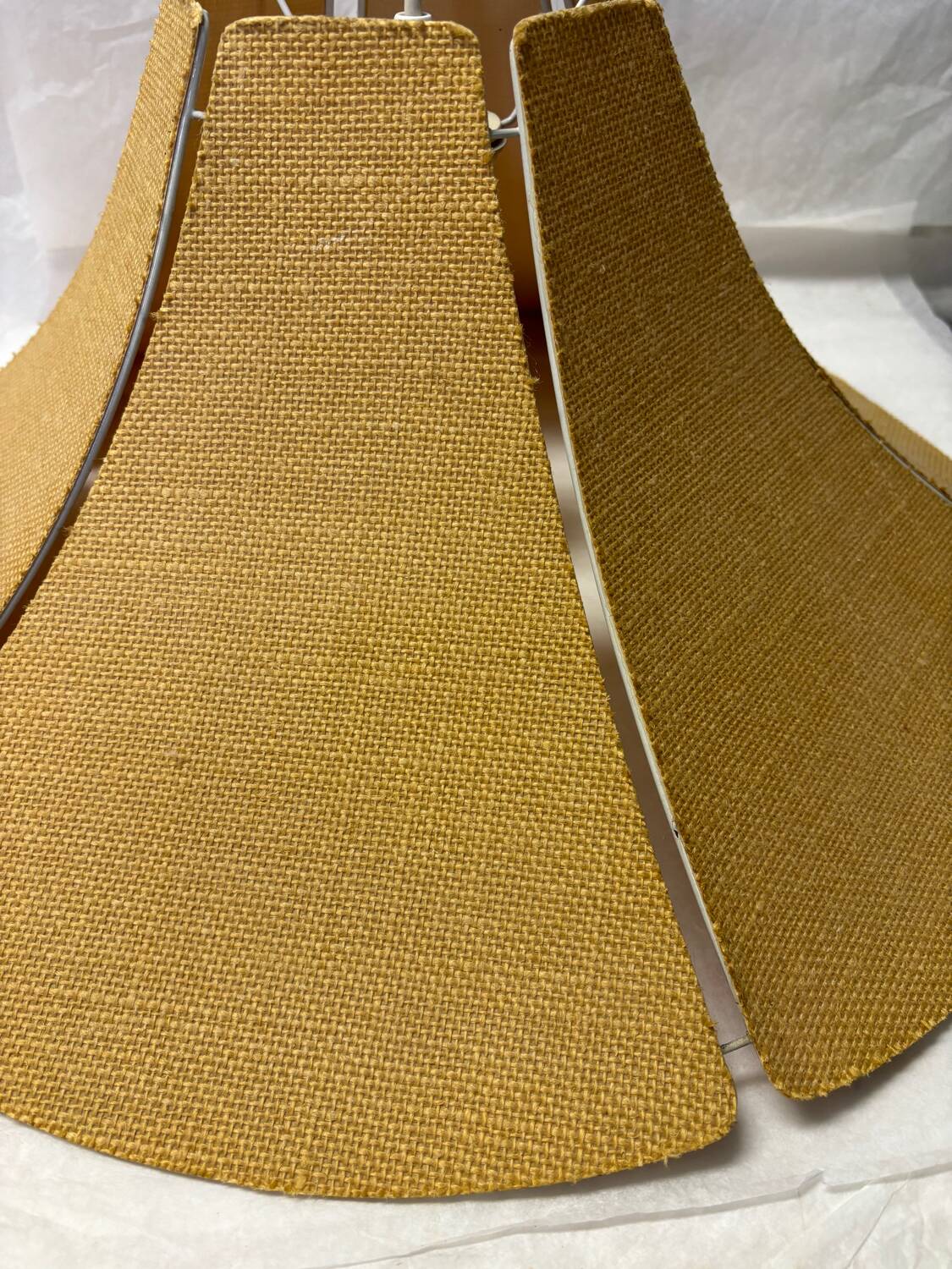 Vintage flower pendant light