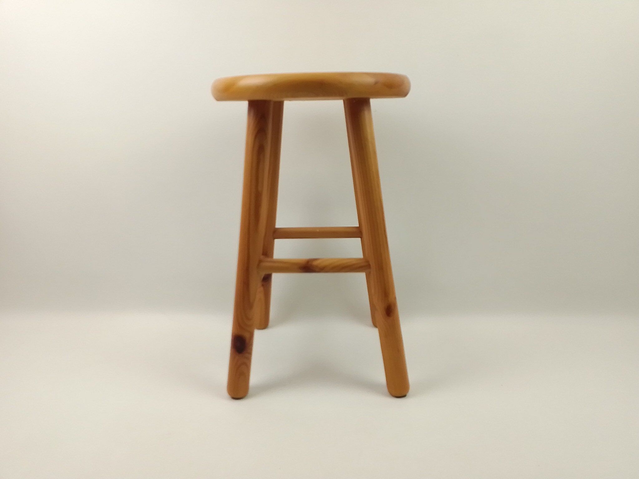 Light pine tabouret 45 cm