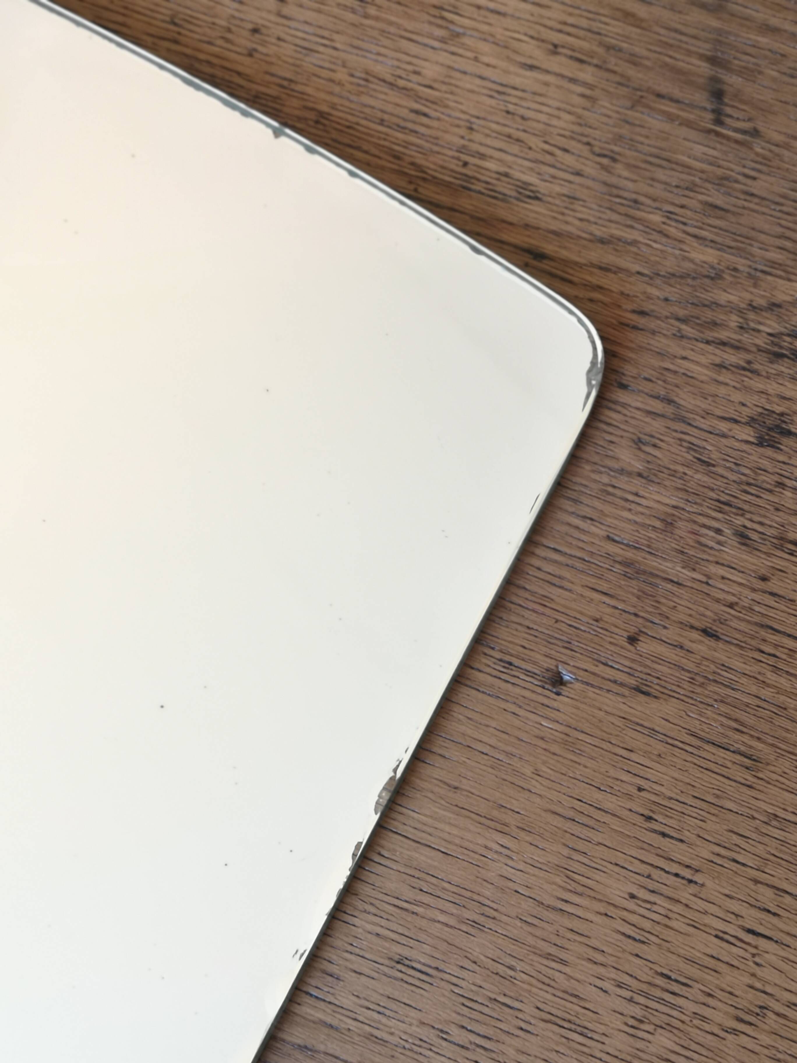 Chiseled mirror - 46x65cm