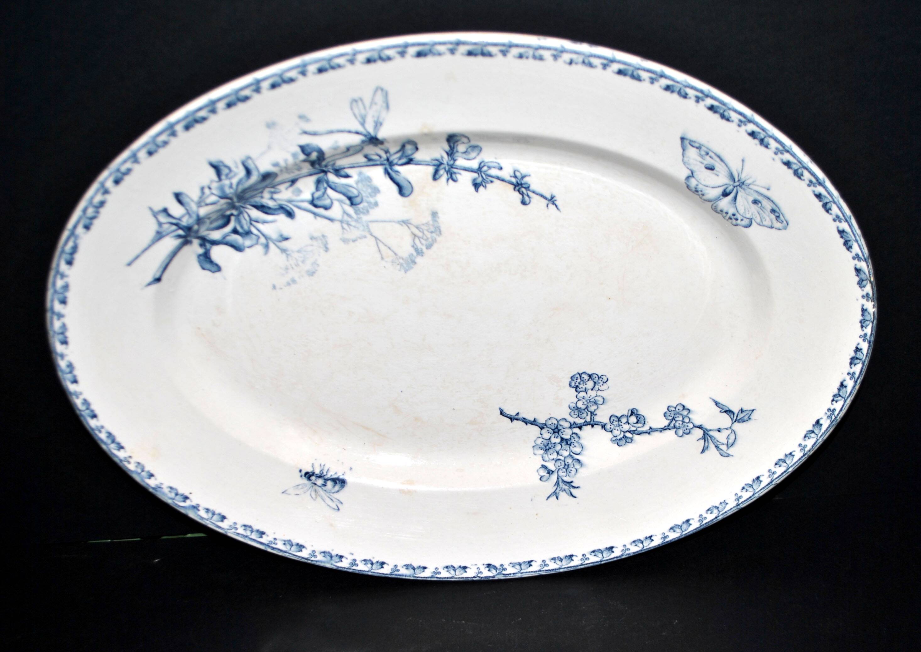 Carmen oval earthenware dish U&C Sarreguemines butterfly 35.5cm