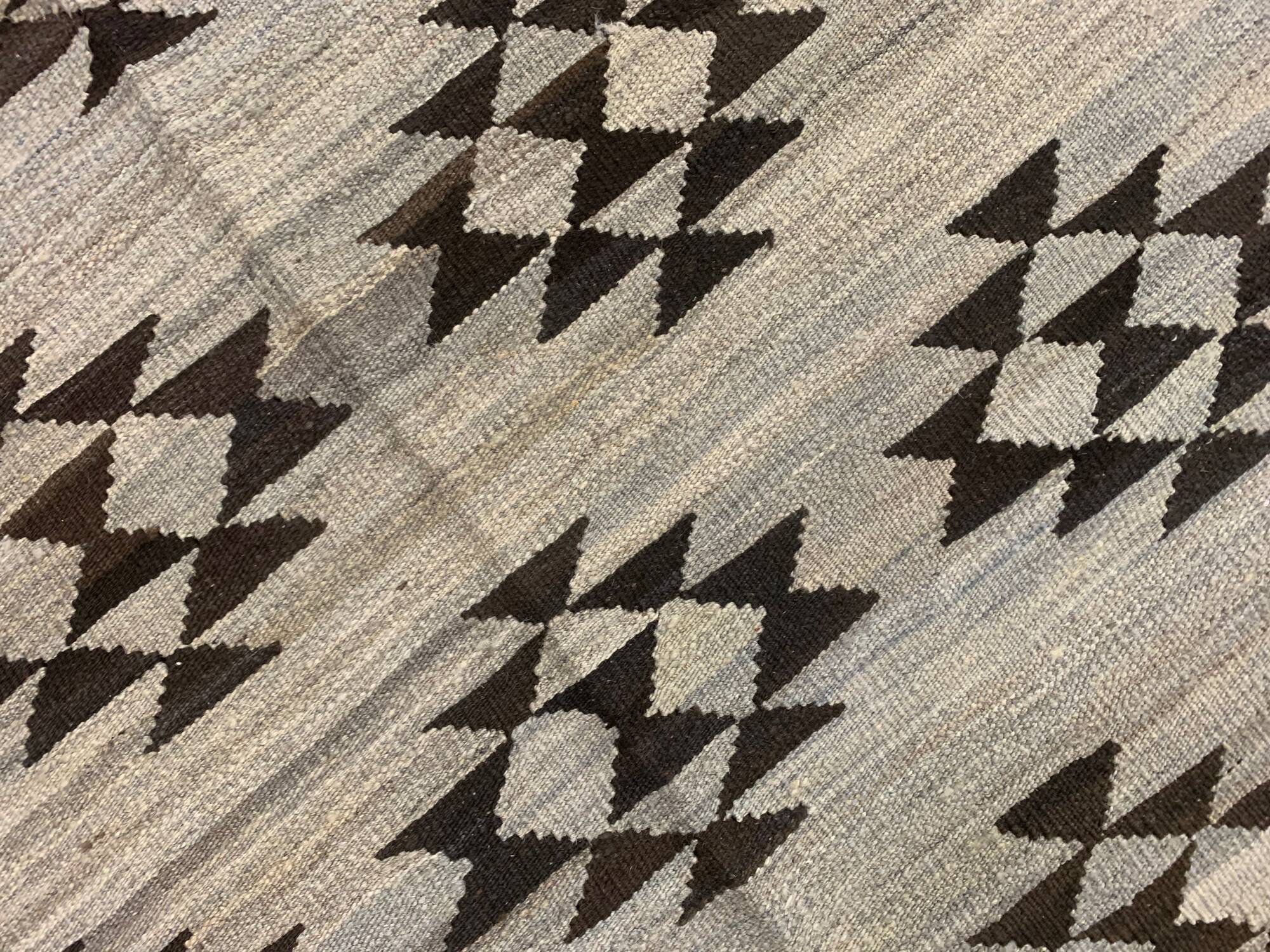 Geometric Subtle Wool Kilim Rug, Handwoven Cream & Brown Floor Covering