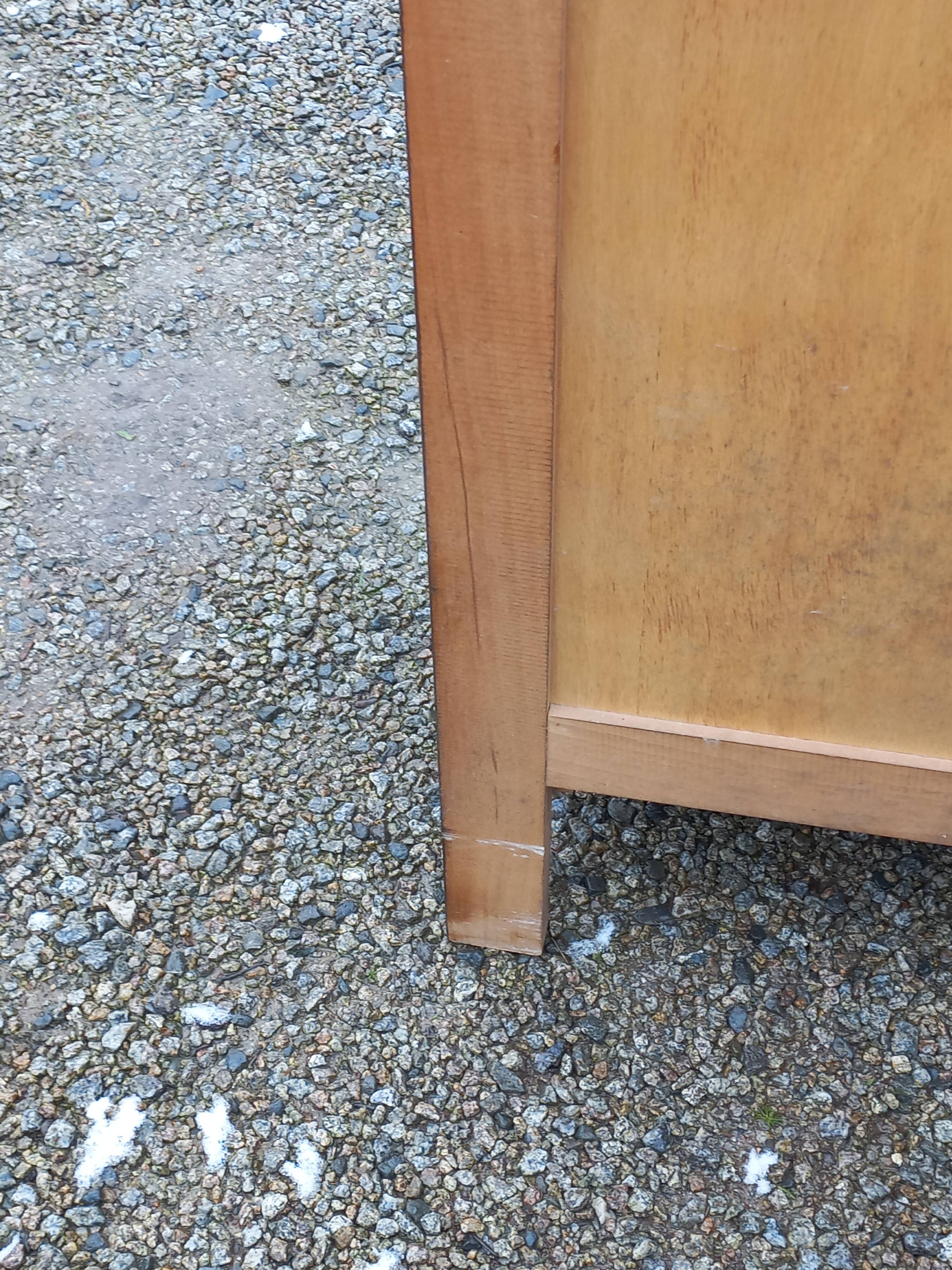 Vintage chest of drawers from the 50s in solid oak legs compass 4 drawers