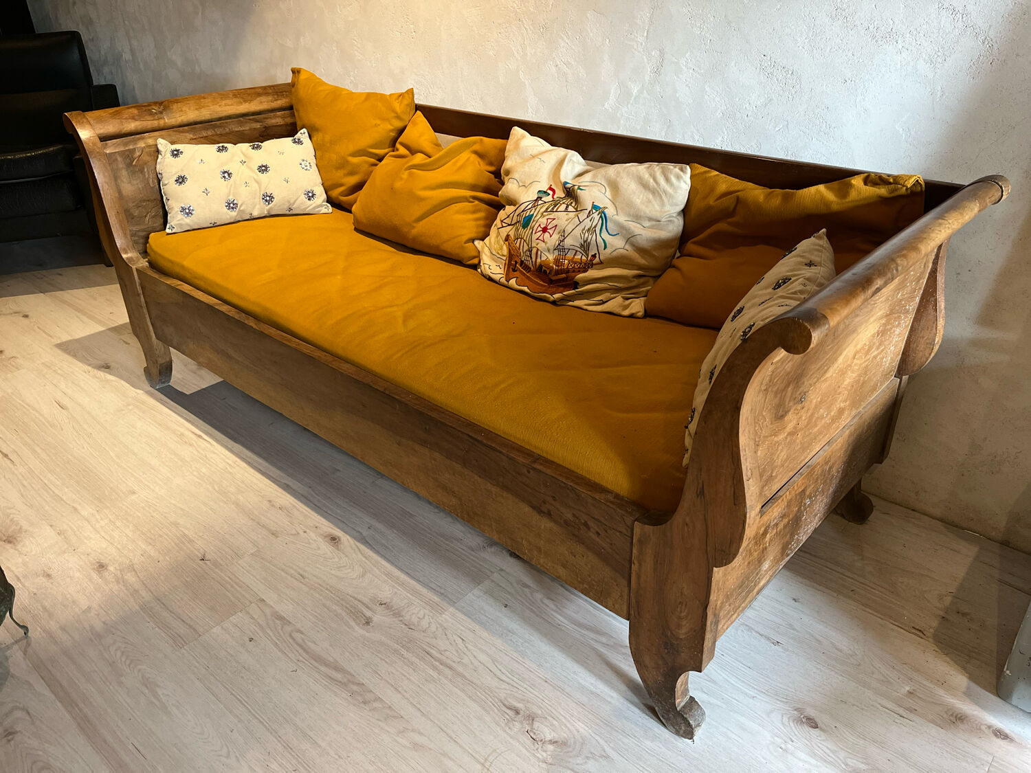 Walnut boat sofa 1950