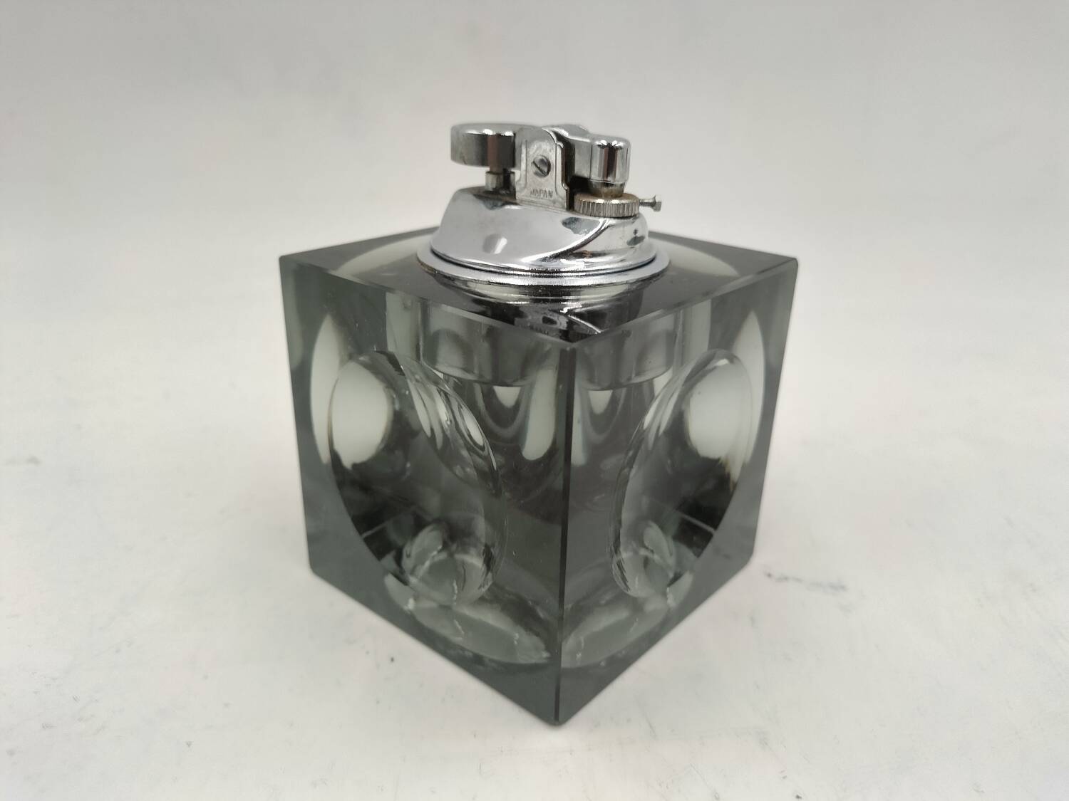 Briquet Antonio emperor ice cube model