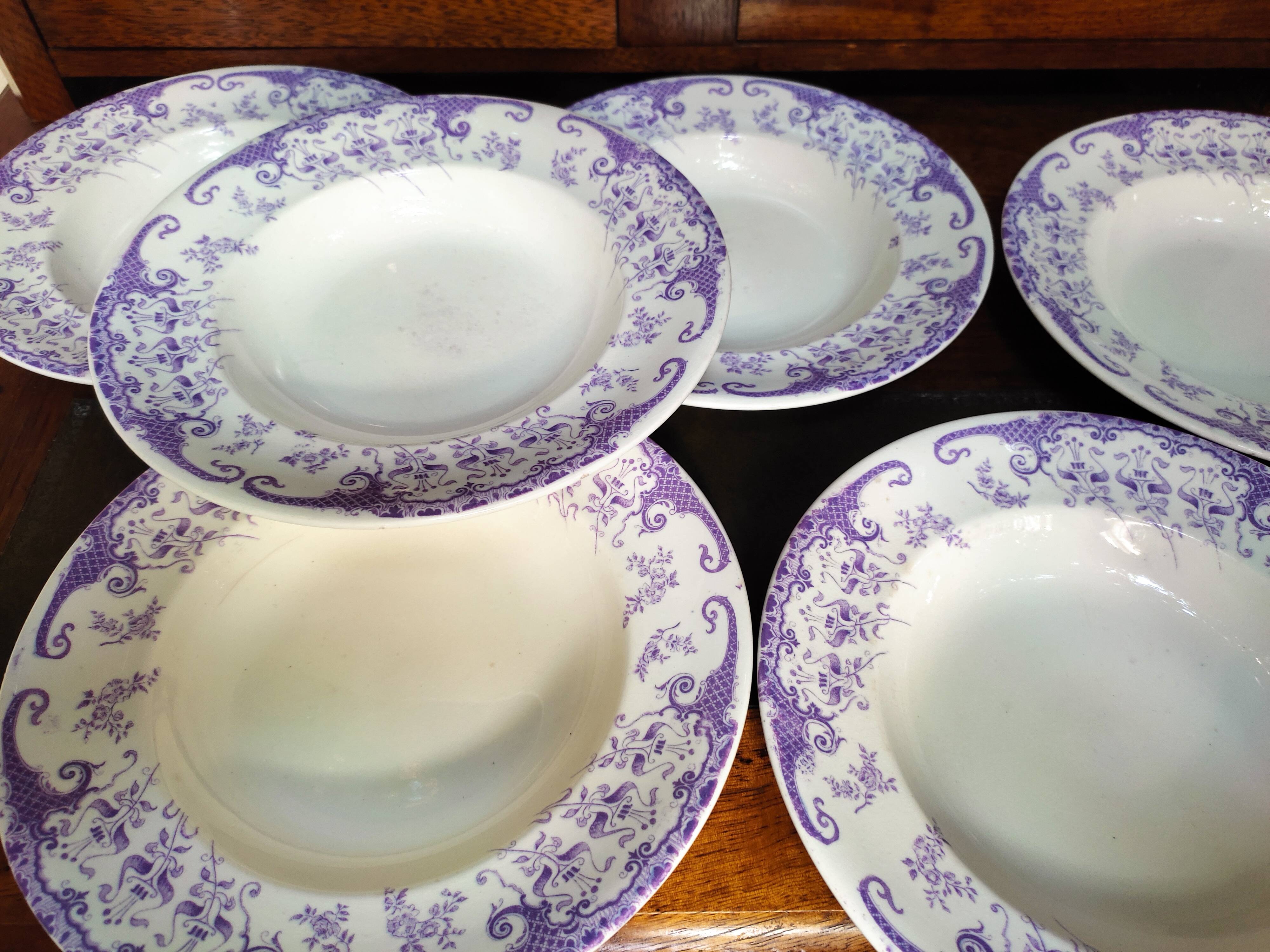 6 hollow plates iron earth by Longwy