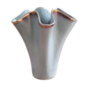 Ceramic vase