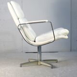 Armchair "Space Age"". Steel and imitation leather. Swivel. France, 70s