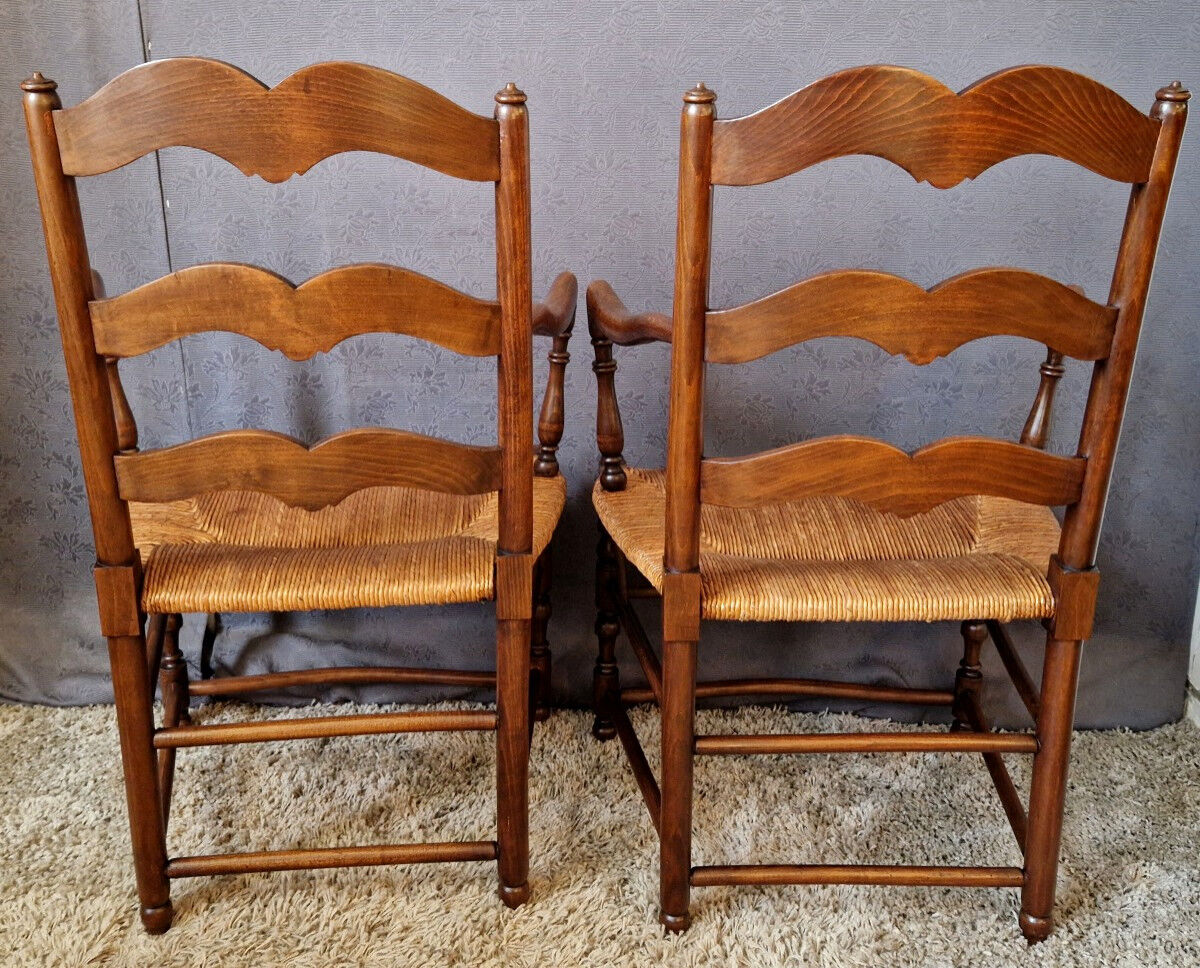 Paire de fauteuil de style provencale