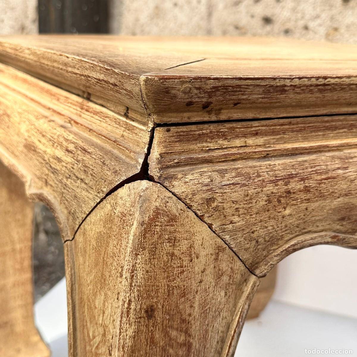 2 tables d'appoint en bois d'orme, Chine années 50