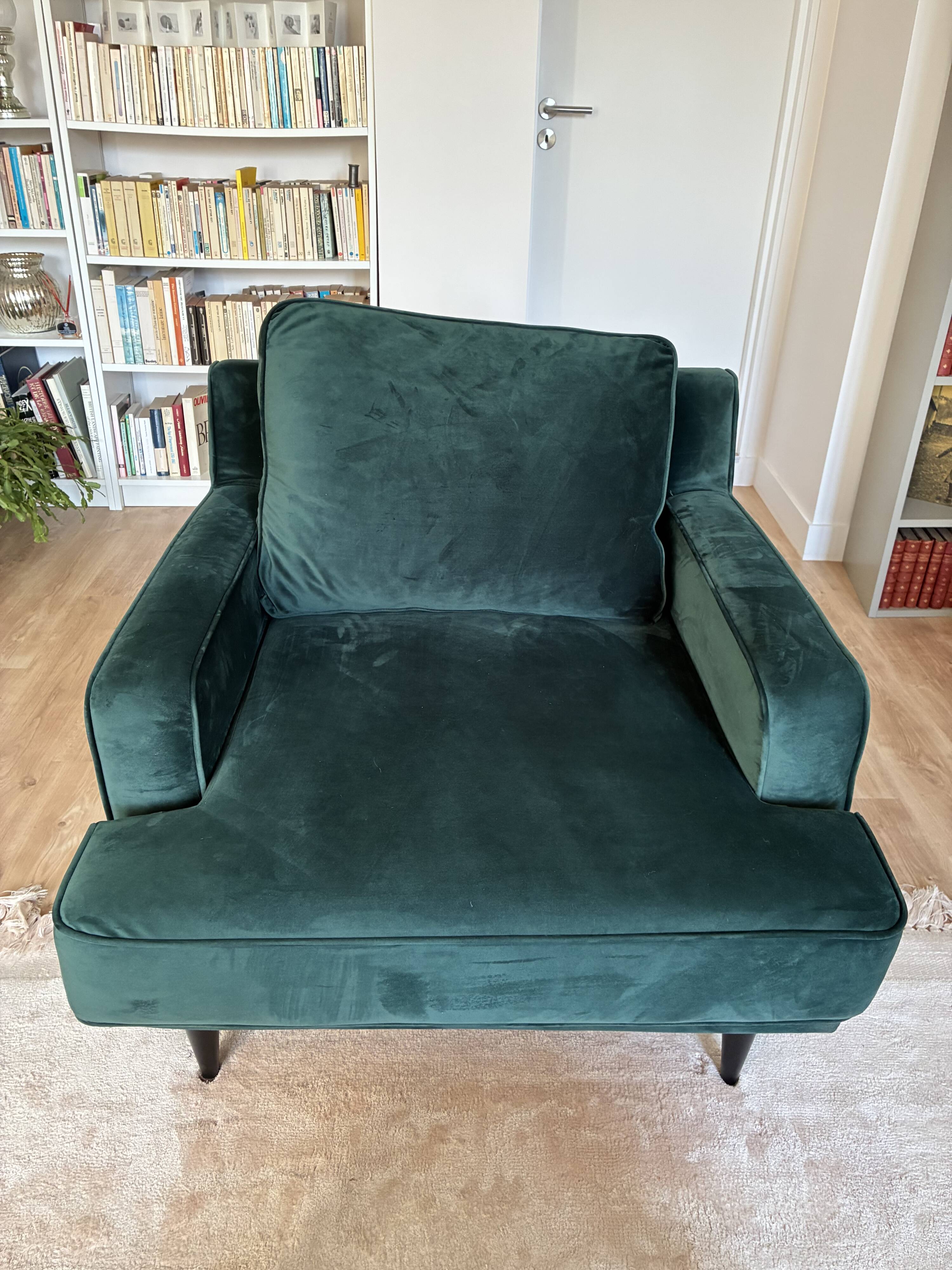 Set of 2 green velvet armchairs Camif