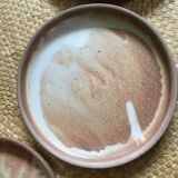 Series of 8 flat sandstone plates