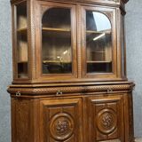 Rare Renaissance style museum library in carved oak circa 1850