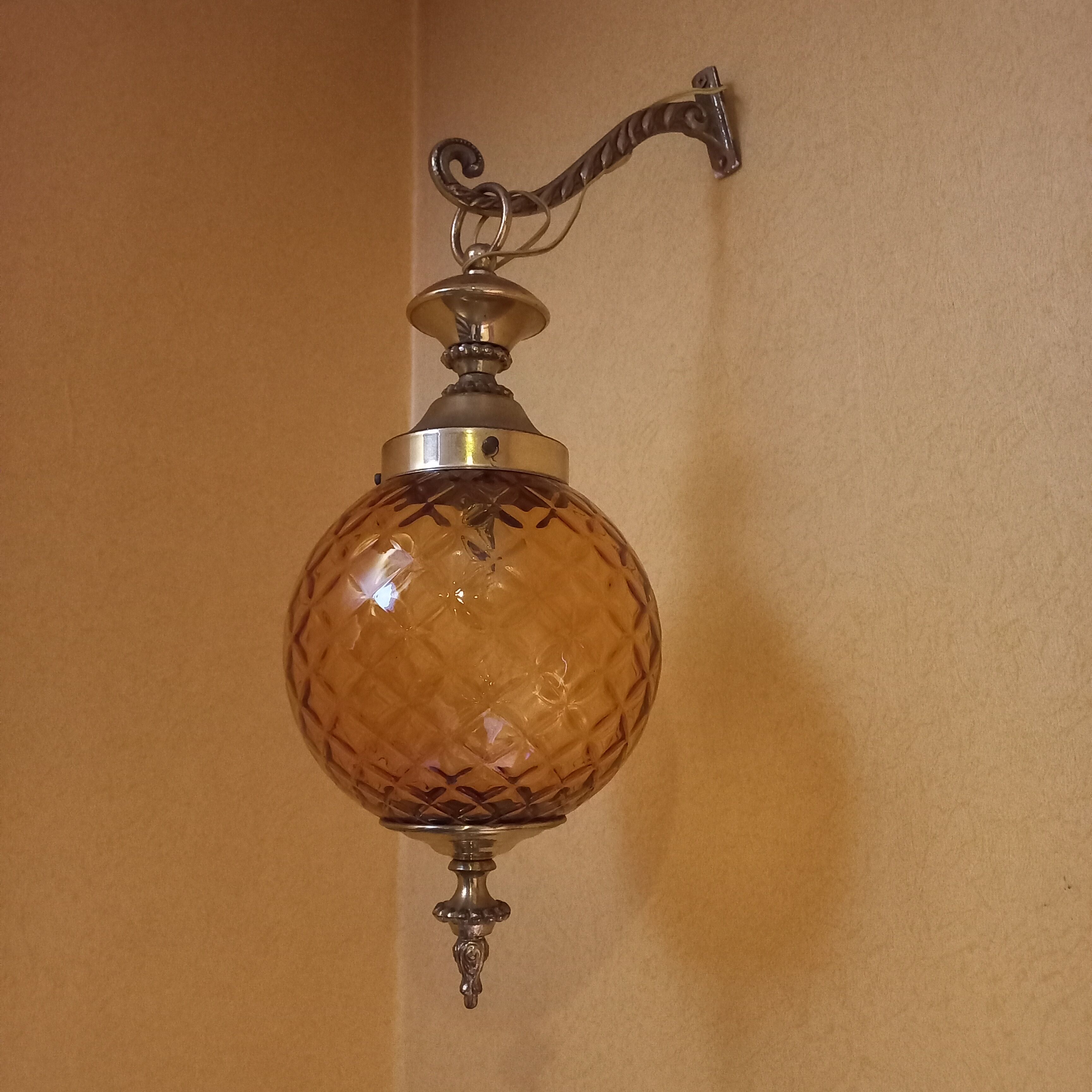 Set of 2 vintage wall lights