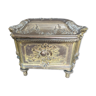 Gold metal jewelry box