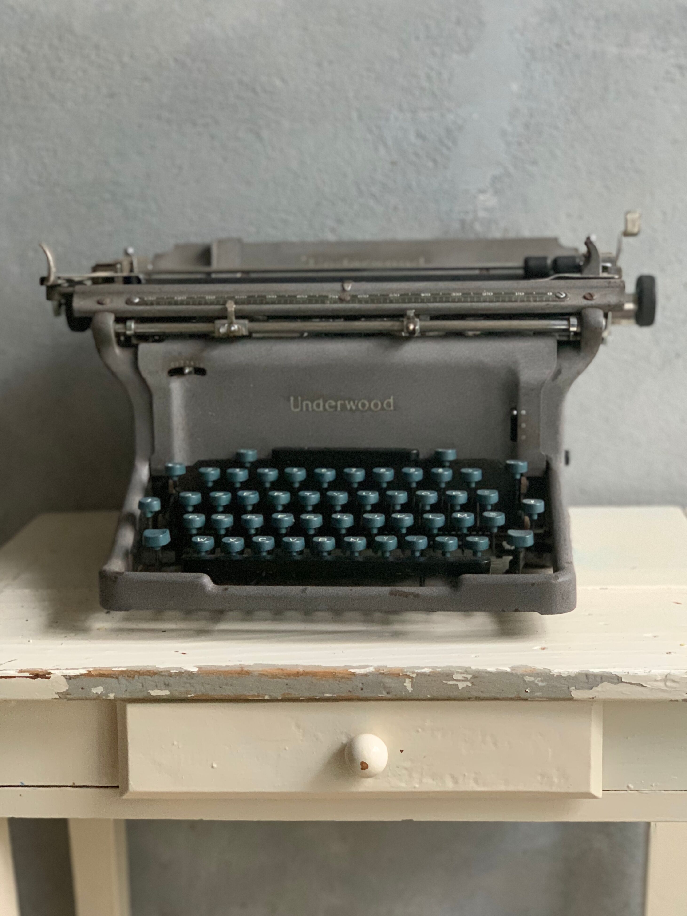 Underwood metal typewriter - 1940