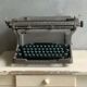 Underwood metal typewriter - 1940