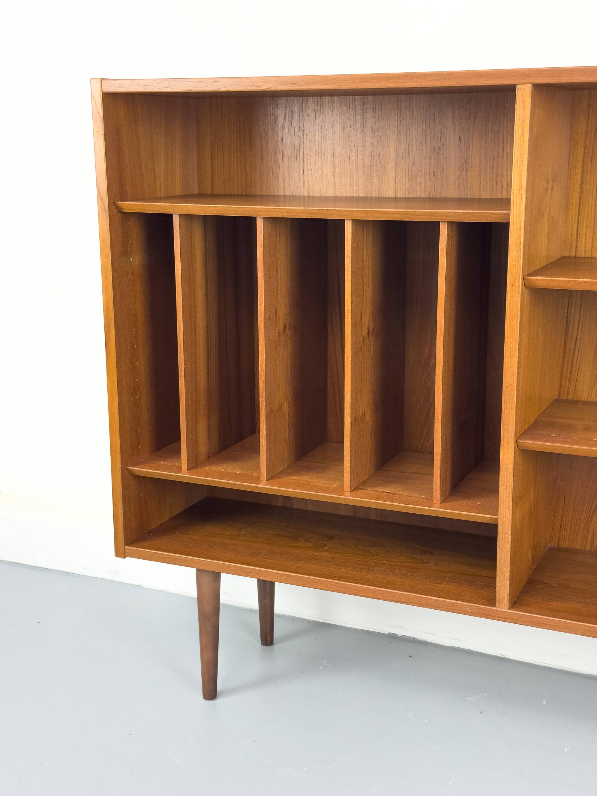 Vintage Danish Teak Bookshelf by Carlo Jensen for Hundevad & Co., 1960s