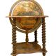 Hidden bar globe terrestre