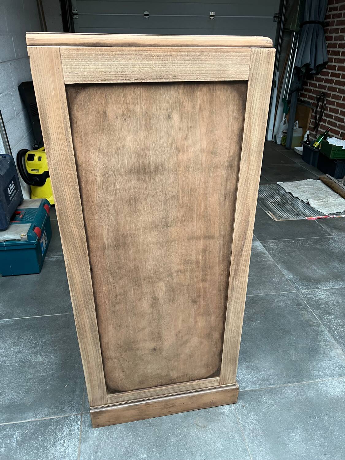 Art Deco filing cabinet