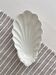 Ravier shell-shaped ramekin in antique porcelain