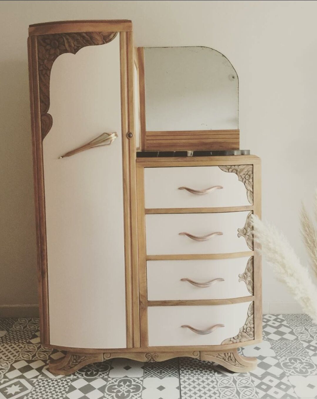 Commode wardrobe art deco pink