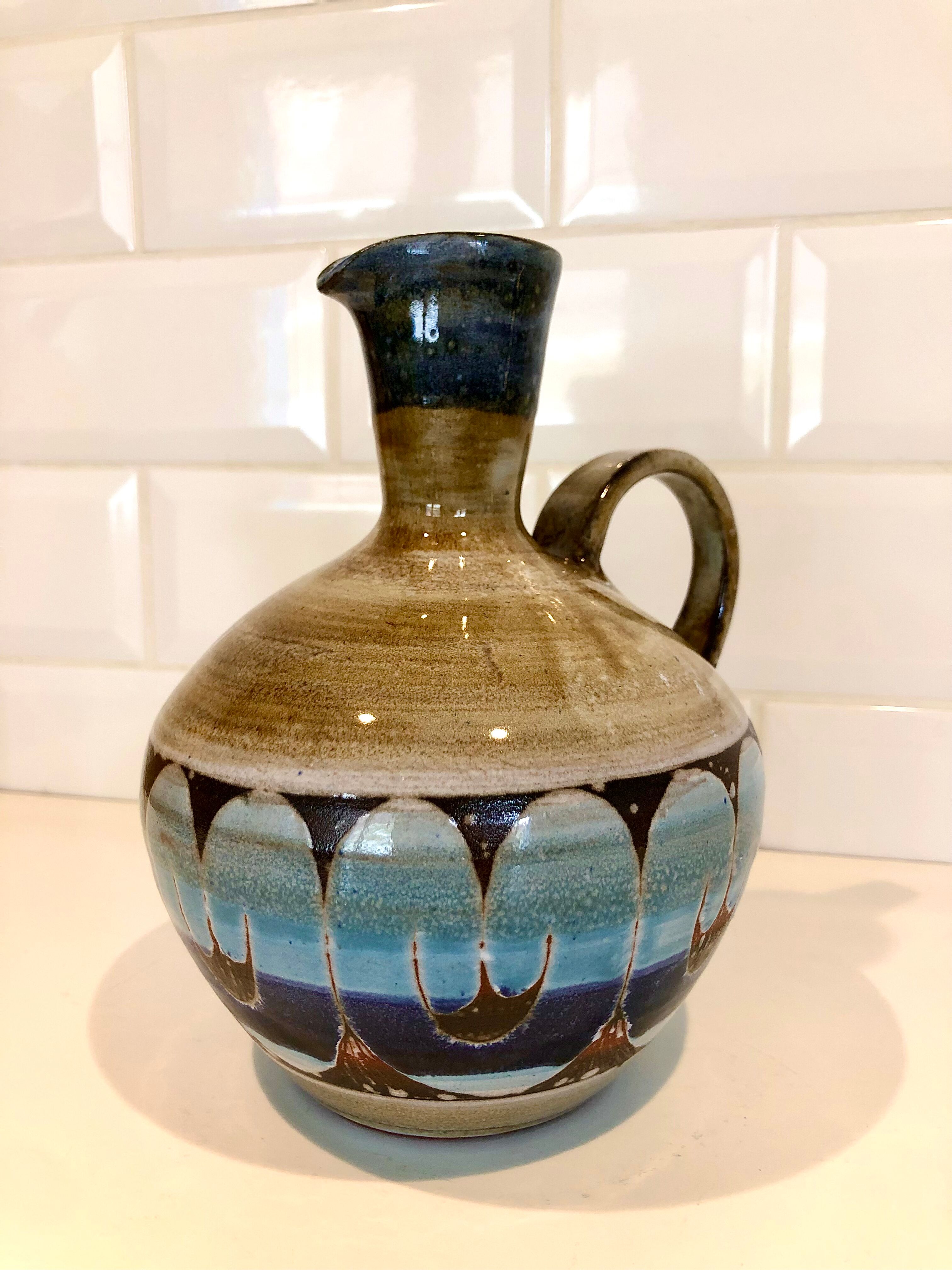 Roland Moreau - Tourette sur Loup - 70's decanter in enamelled stoneware