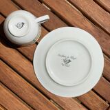 Service à café en porcelaine de Limoges à décor de fruits