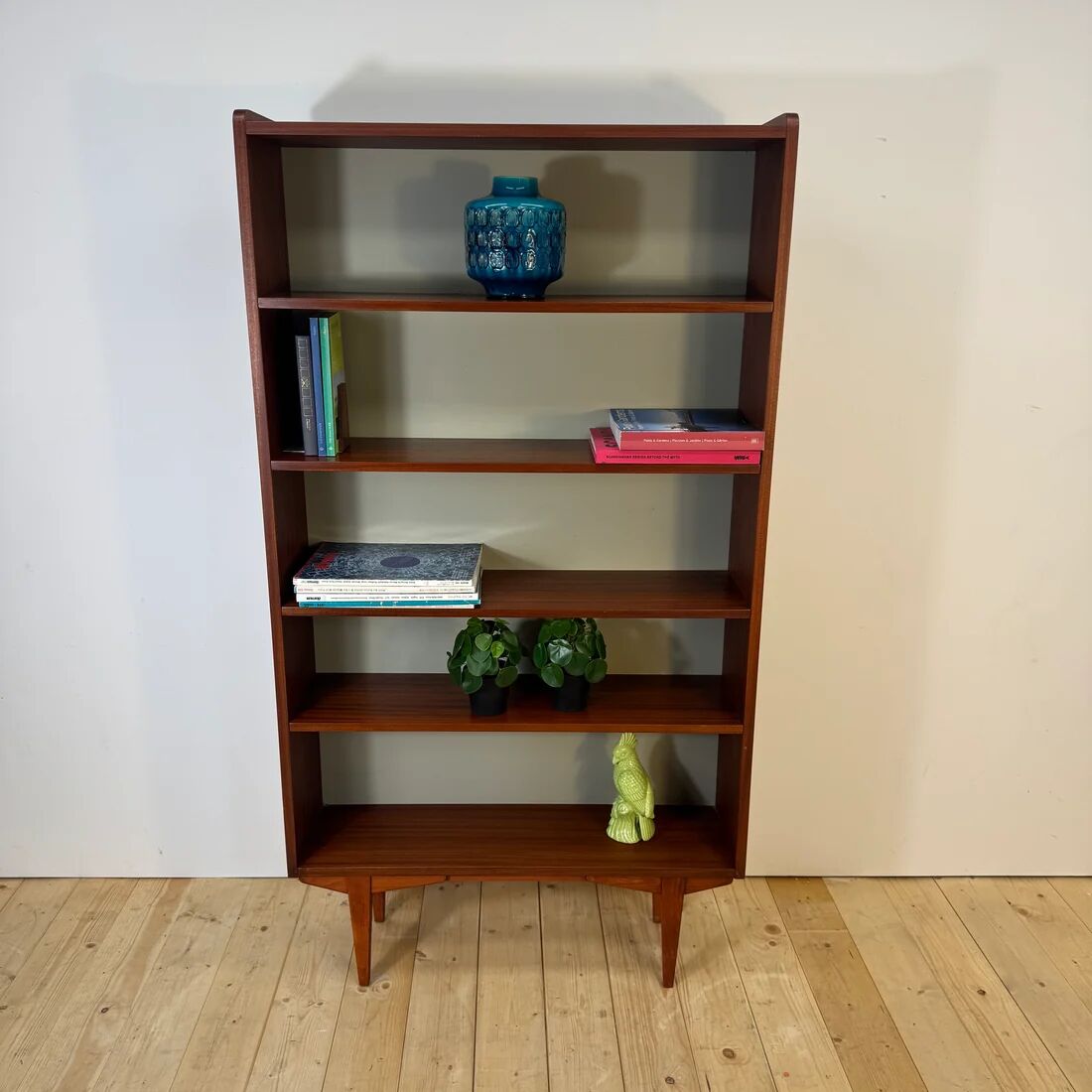 Swedish teak bookshelf with five shelves, 1960