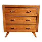 1960s pine chest of drawers with tapered legs.