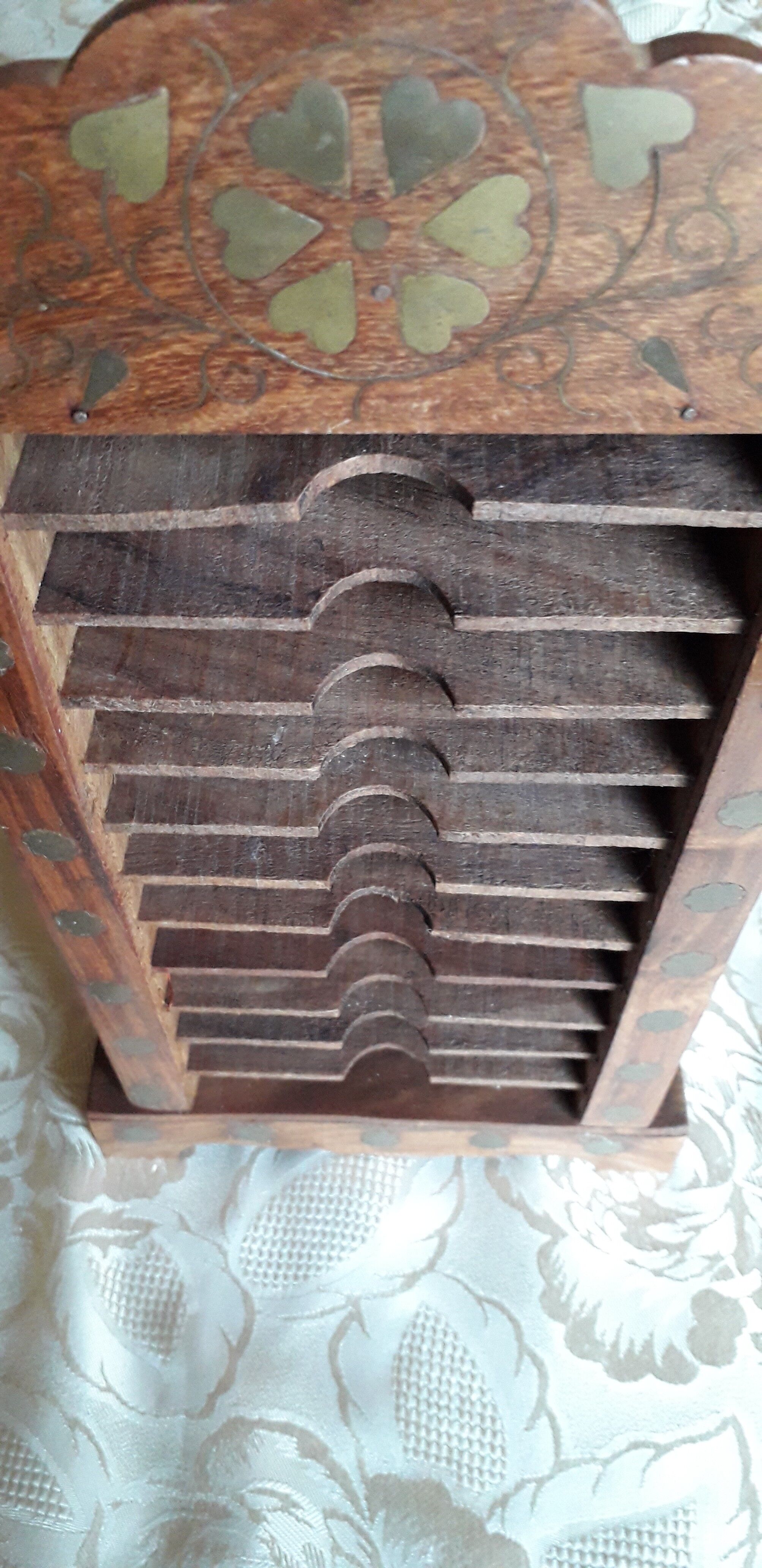 Small wooden shelf decorated brass to store audio cassettes "K7"