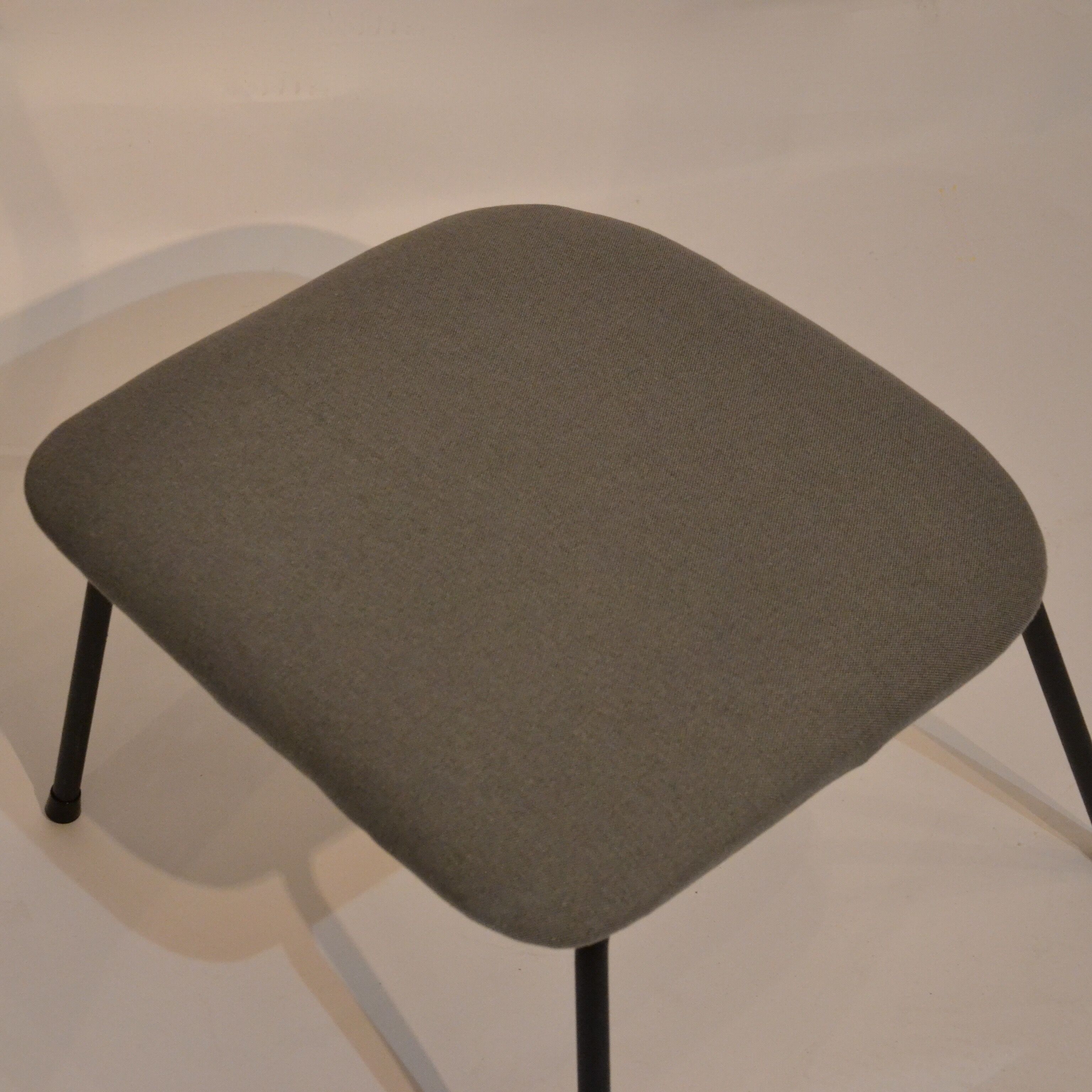 Modernist footrest re-paper