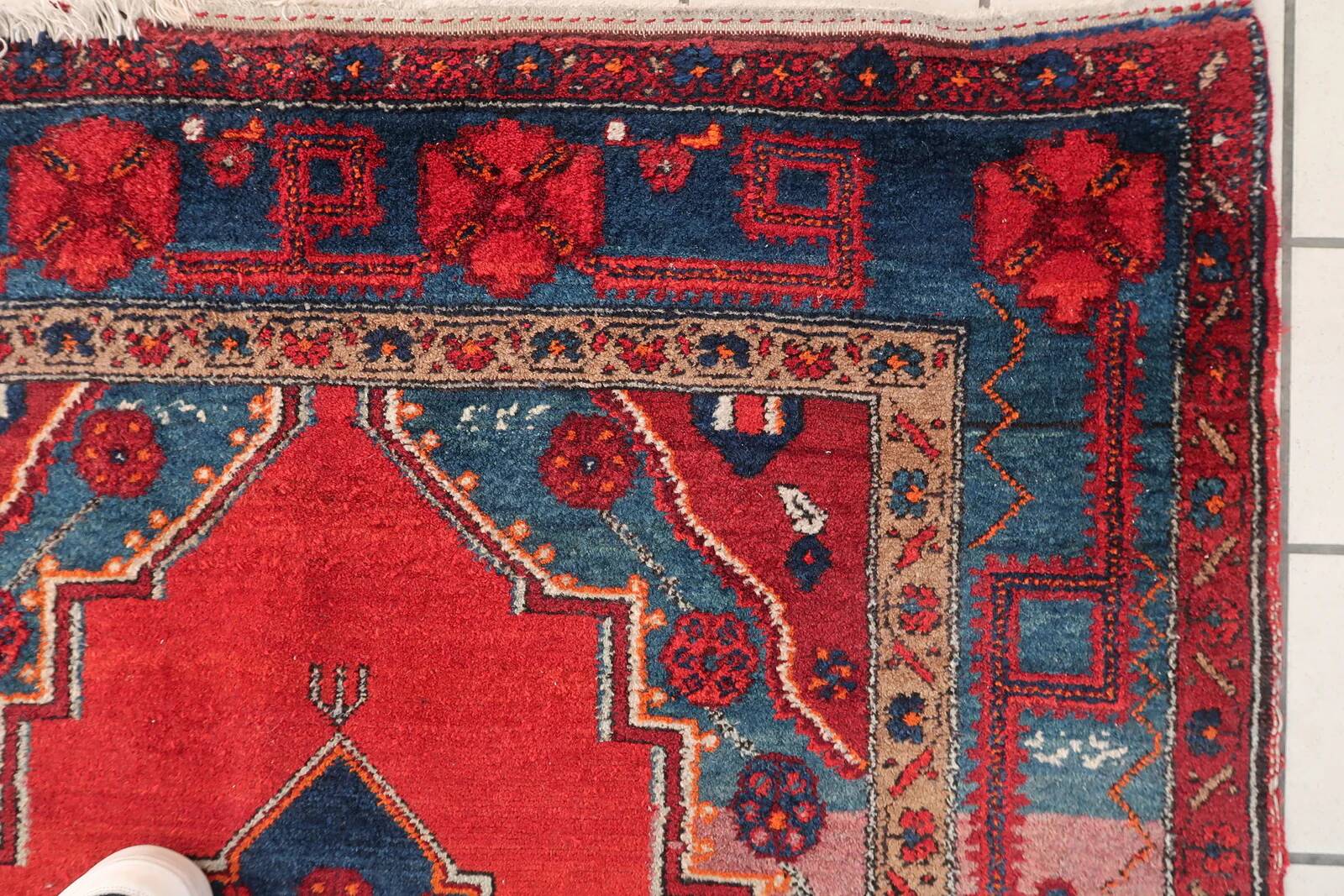 Antique 1920s Persian Malayer rug 127cm x 220cm - 1C1252