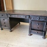 Important antique American desk in carved wood – circa 1900 –